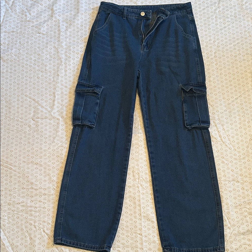 Woman’s Blue Cargo Pants